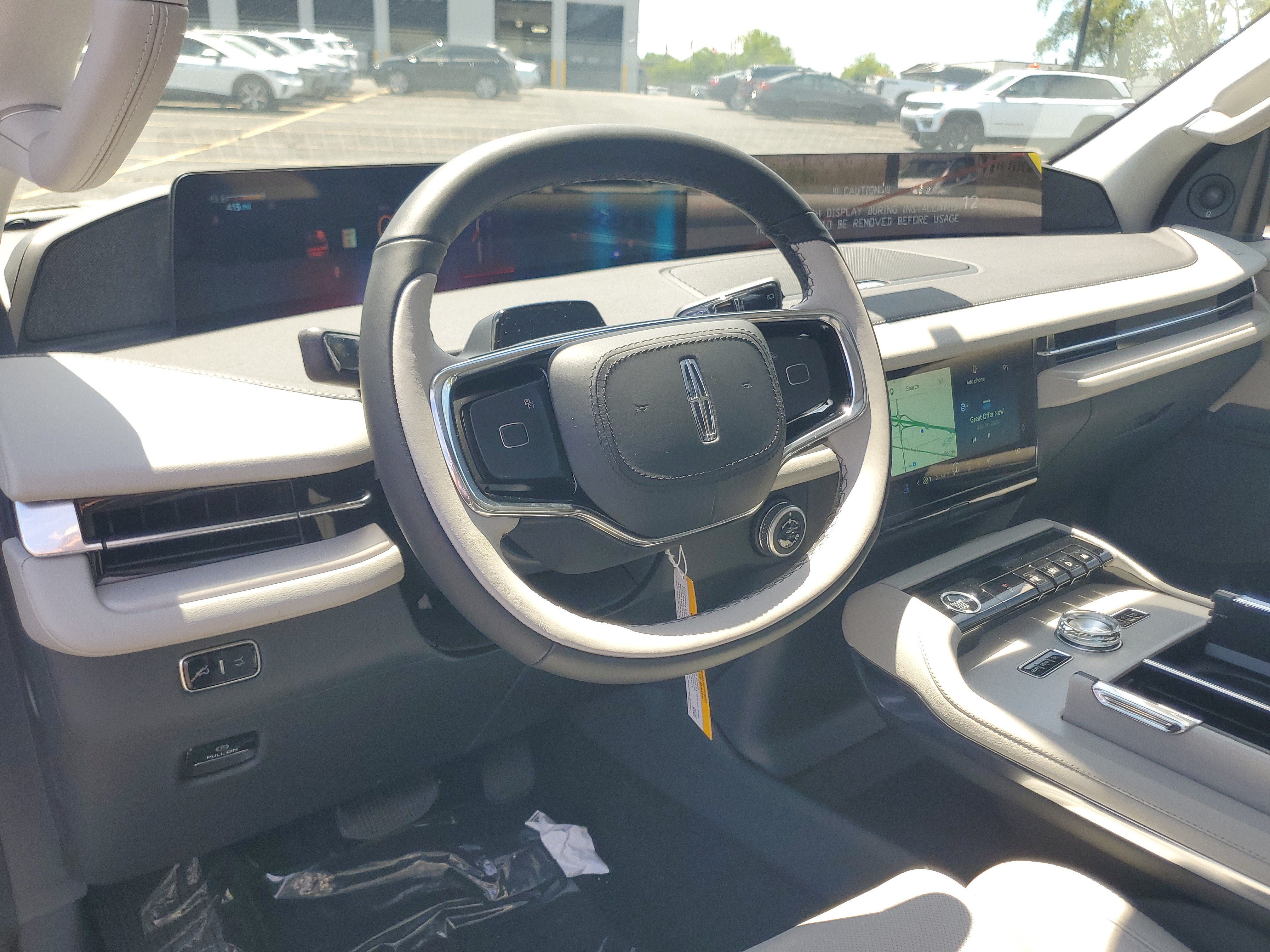 New 2026 Lincoln Navigator Reserve AWD/4WD image 14