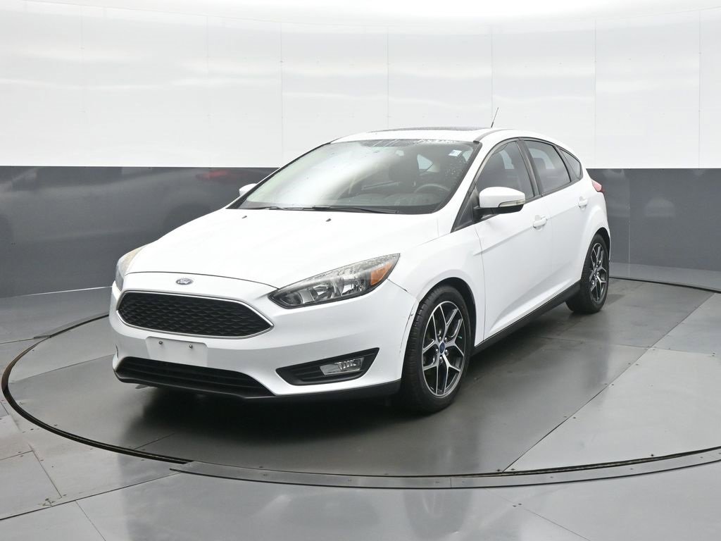 Used 2017 Ford Focus SEL image 3