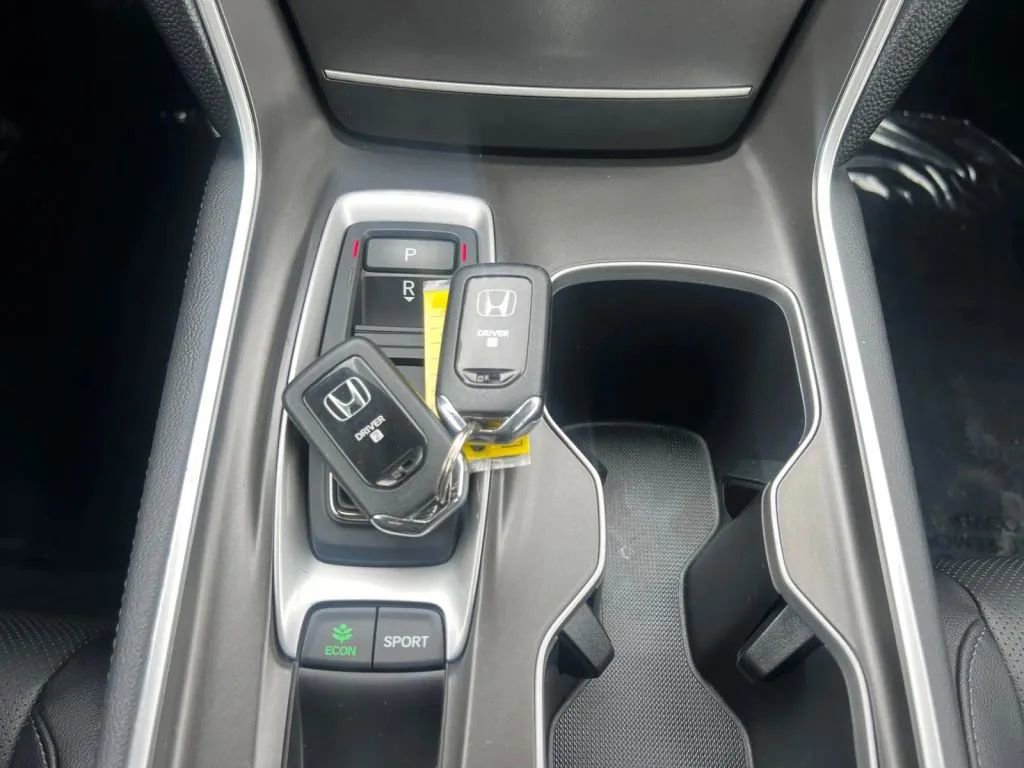 Used 2019 Honda Accord Touring image 45