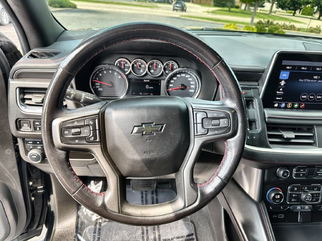 Used 2021 Chevrolet Tahoe RST w/ Luxury Package AWD/4WD image 11