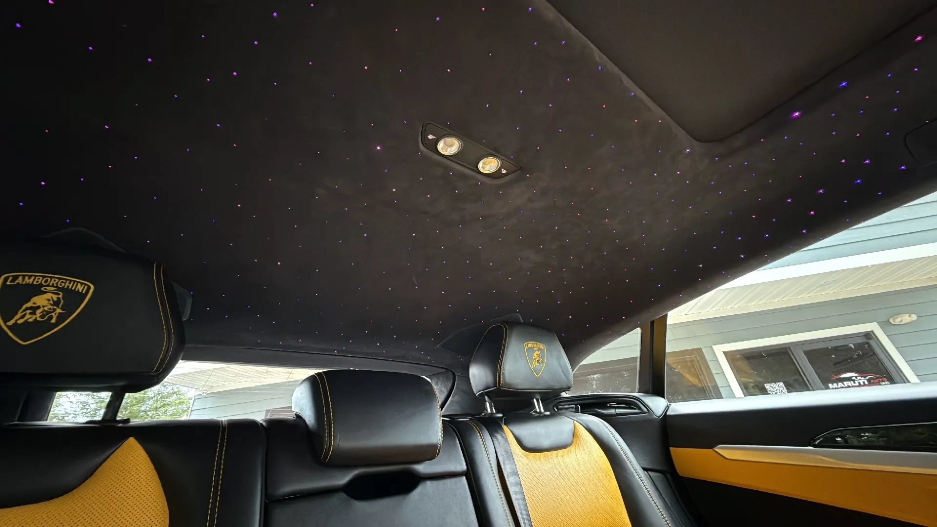 Used 2019 Lamborghini Urus AWD/4WD image 40
