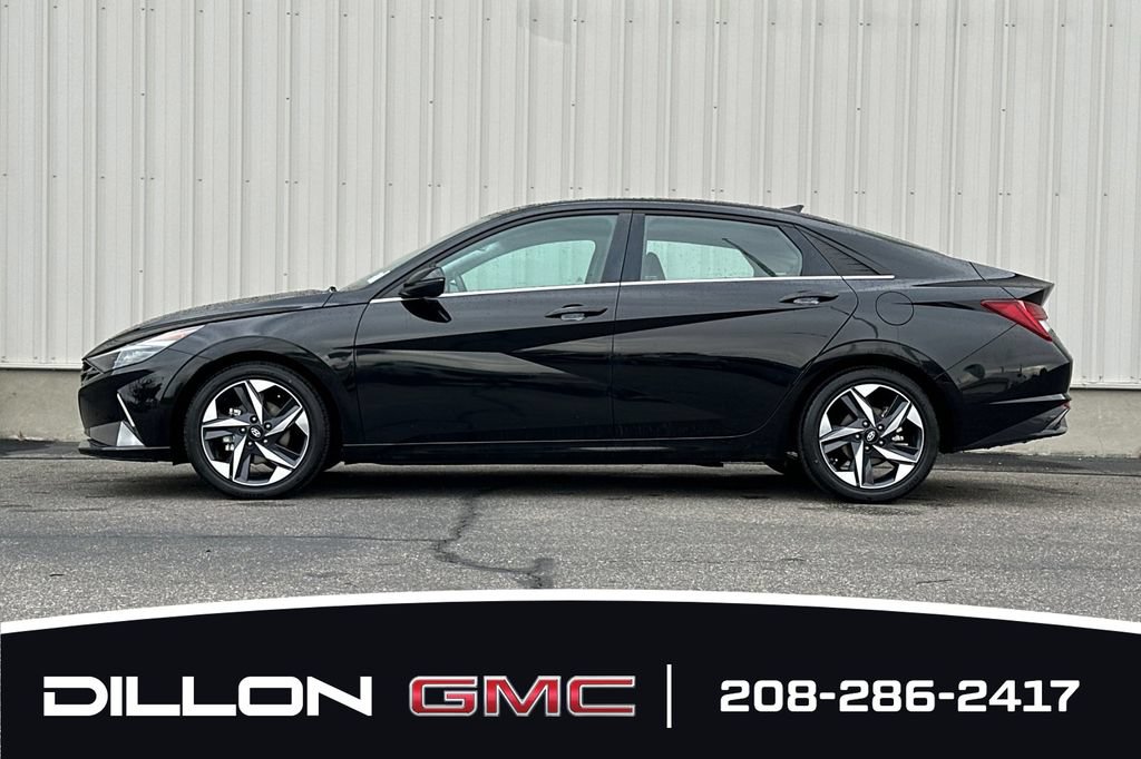 Used 2023 Hyundai Elantra Limited FWD image 10