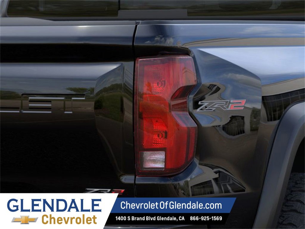 New 2026 Chevrolet Colorado ZR2 w/ Technology Package image 11