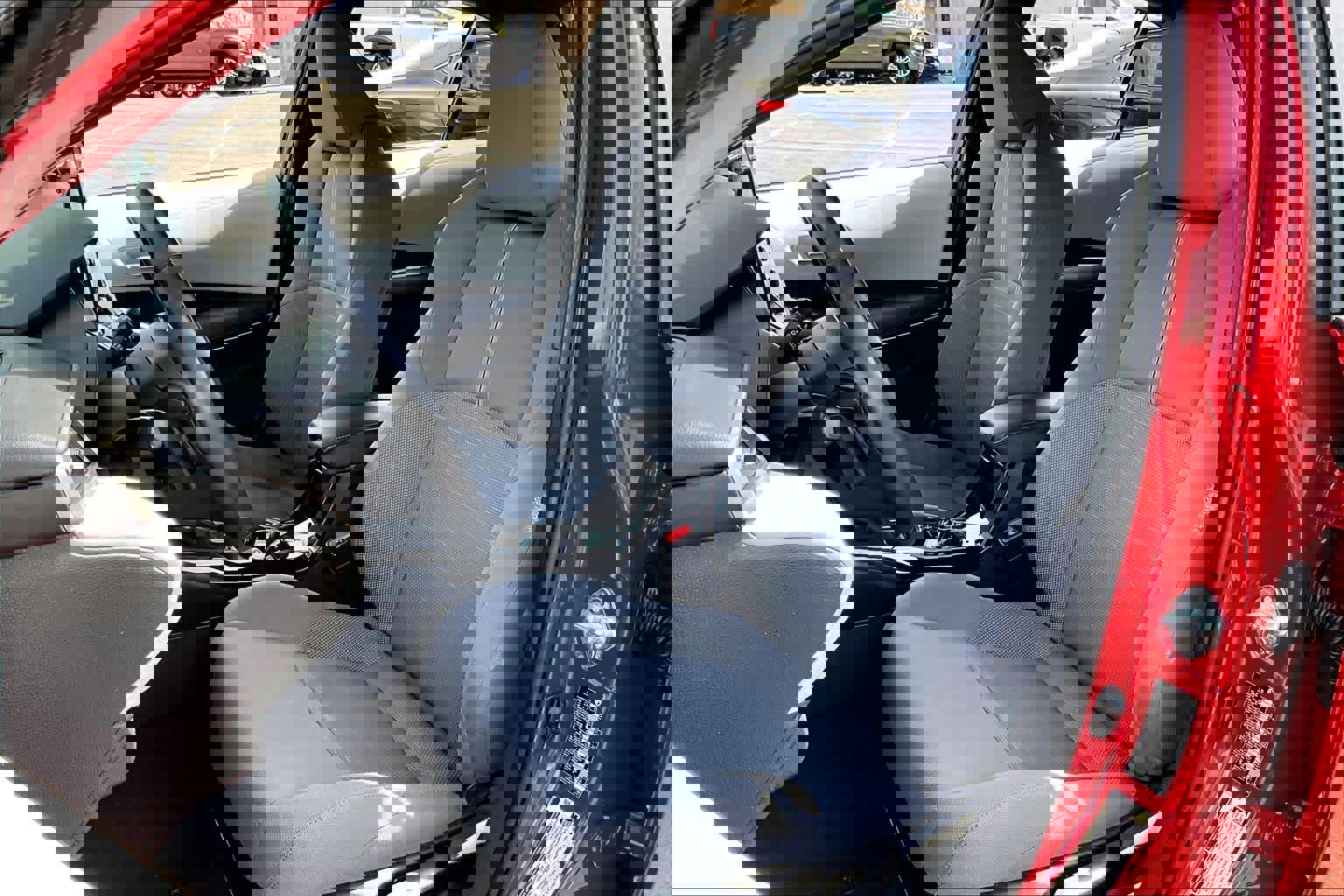 Used 2021 Toyota Corolla SE image 8