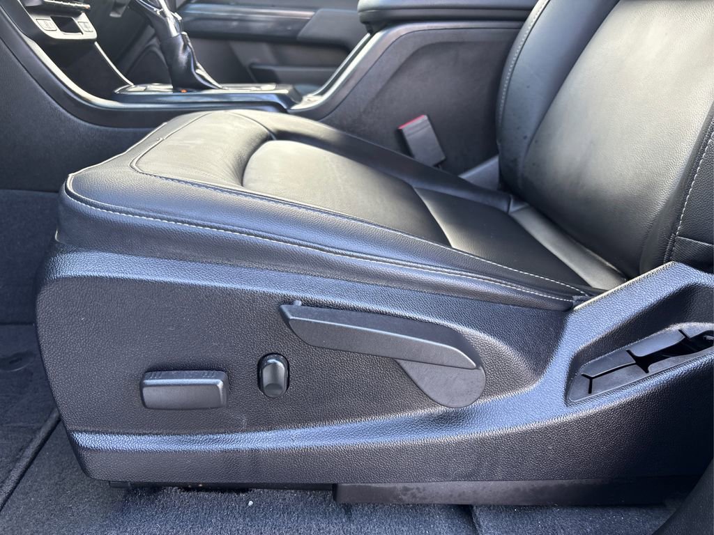 Used 2022 Chevrolet Colorado Z71 image 37