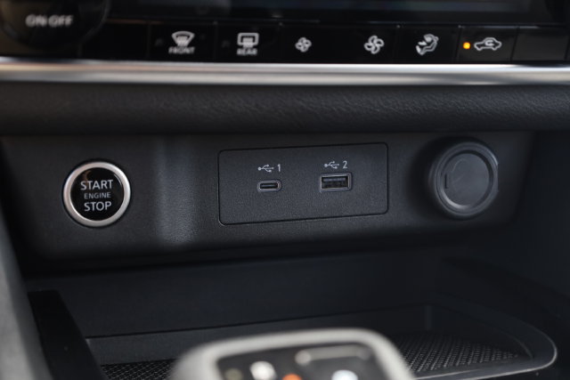 Certified 2023 Nissan Rogue SV AWD/4WD image 24