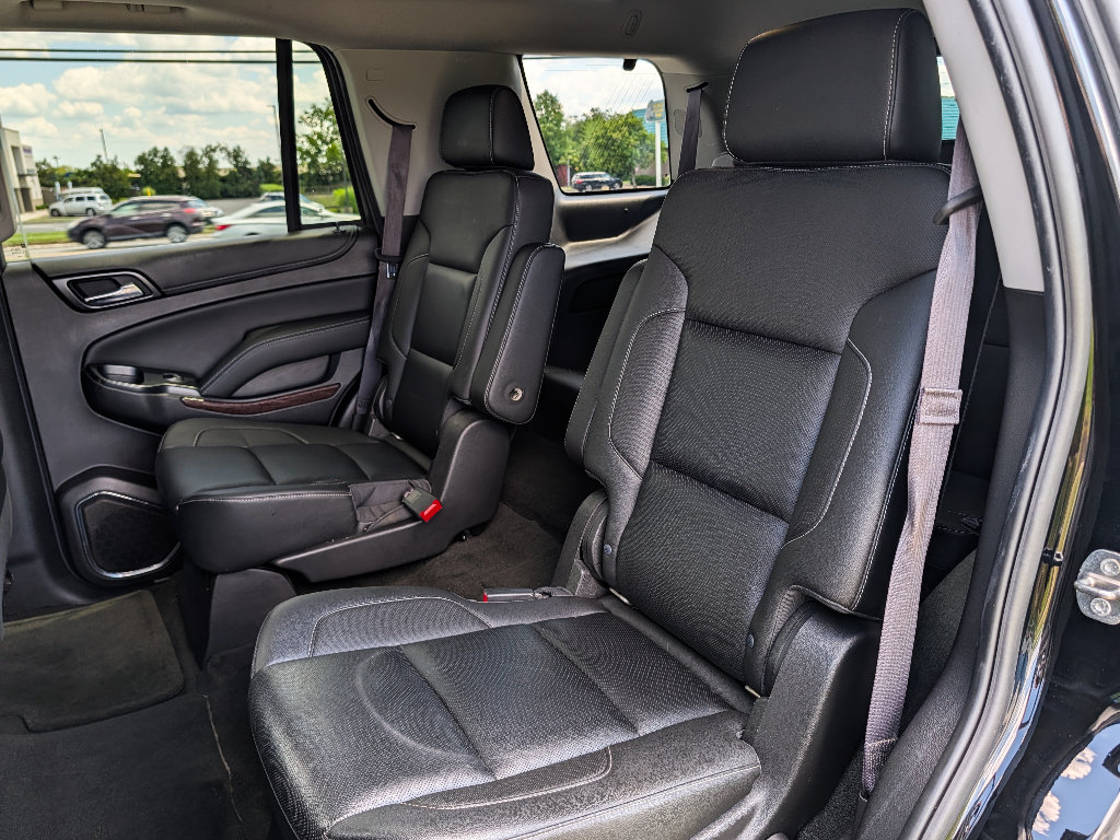Used 2016 GMC Yukon SLT w/ Premium Edition AWD/4WD image 18