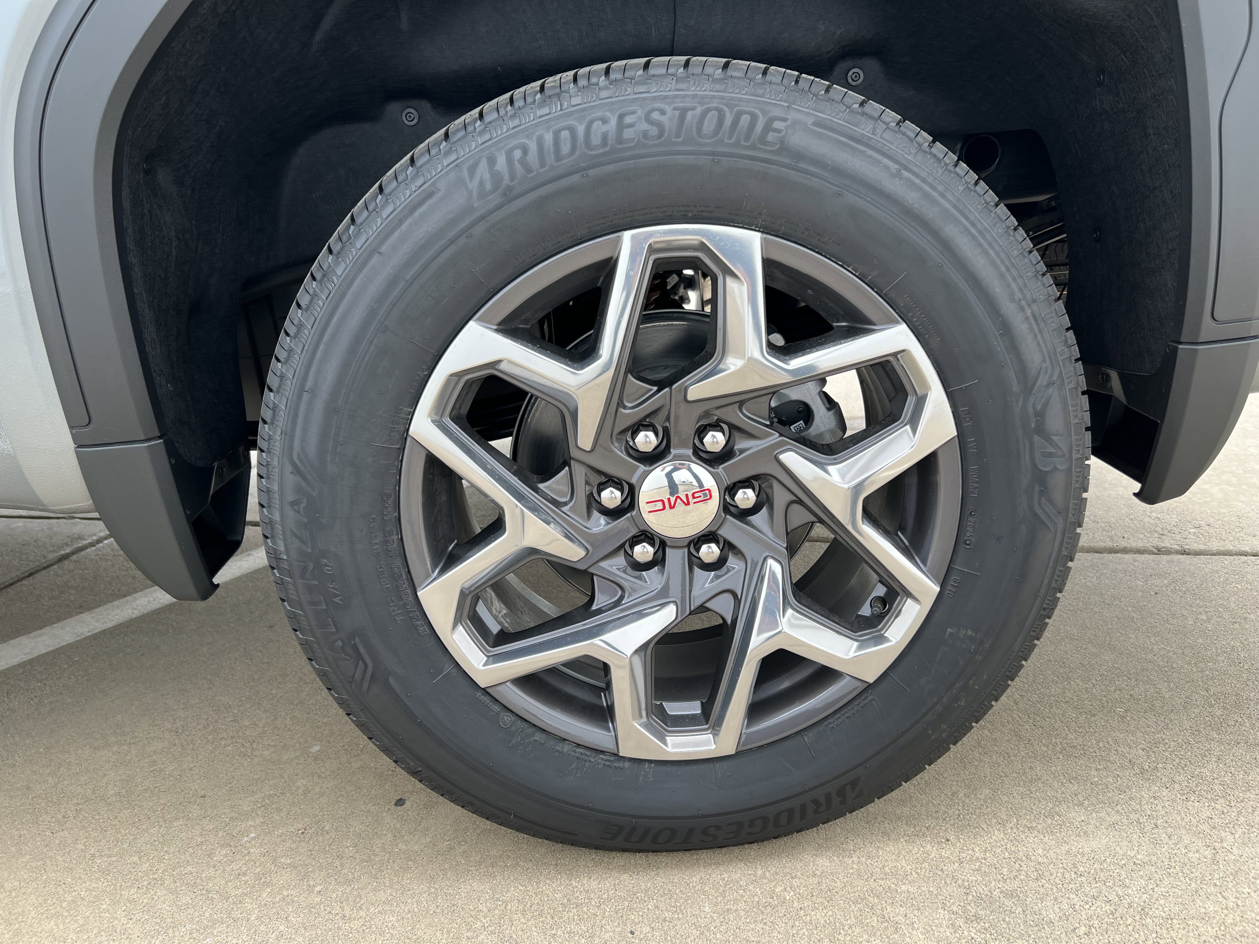 New 2026 GMC Sierra 1500 SLE w/ Preferred Package image 13