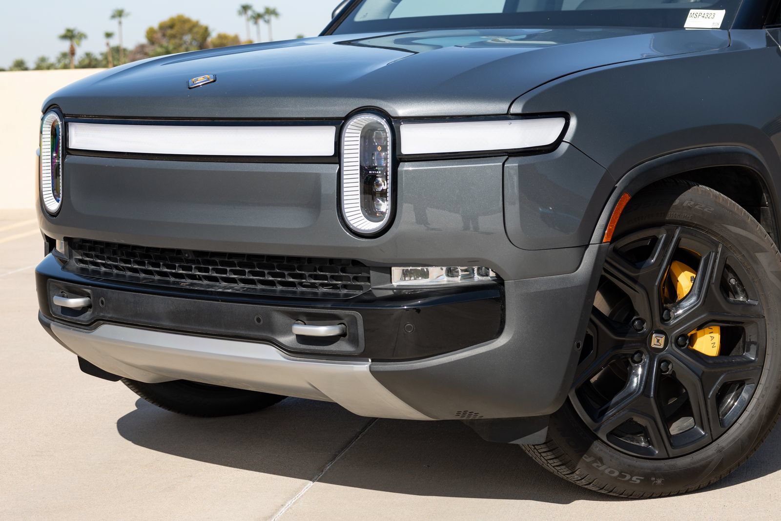 Used 2023 Rivian R1S Adventure AWD/4WD image 7