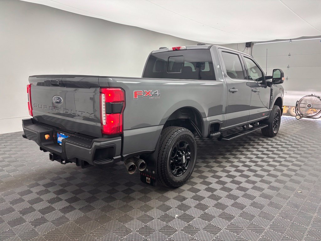 Used 2023 Ford F250 XLT w/ XLT Premium Package AWD/4WD image 8