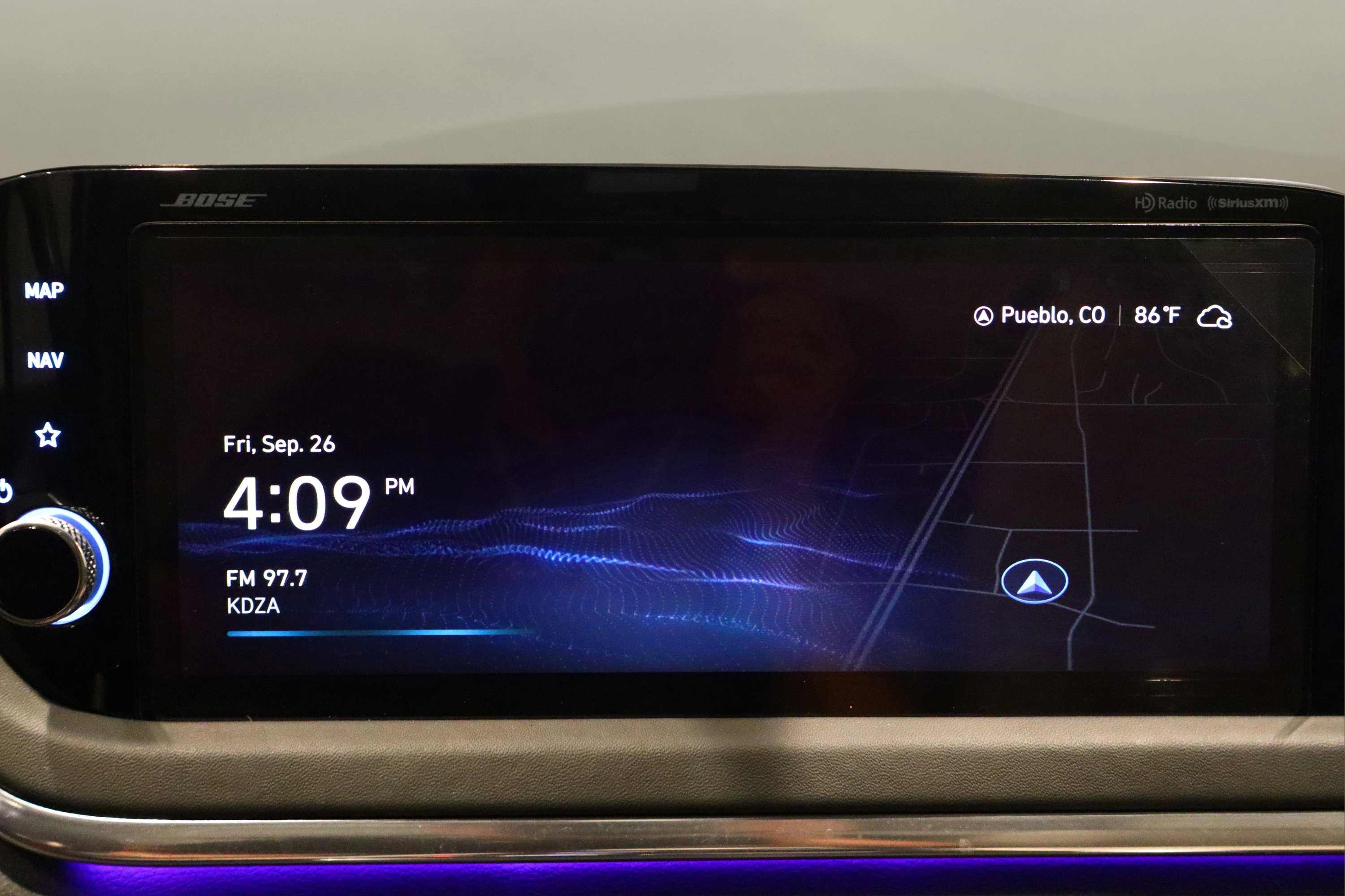 Used 2023 Hyundai Sonata Limited w/ Preferred Accessory Package image 29