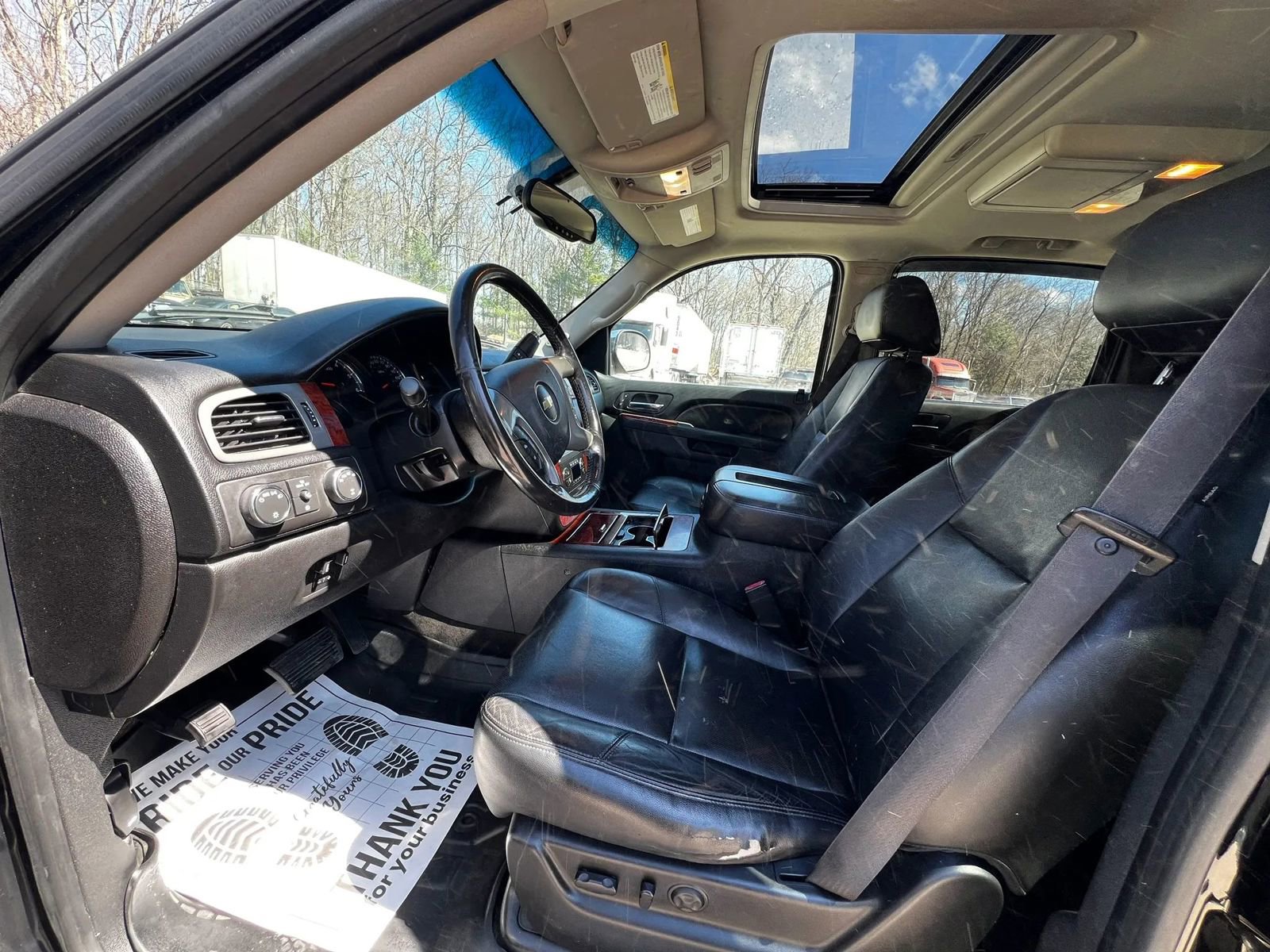 Used 2012 Chevrolet Avalanche LTZ image 9