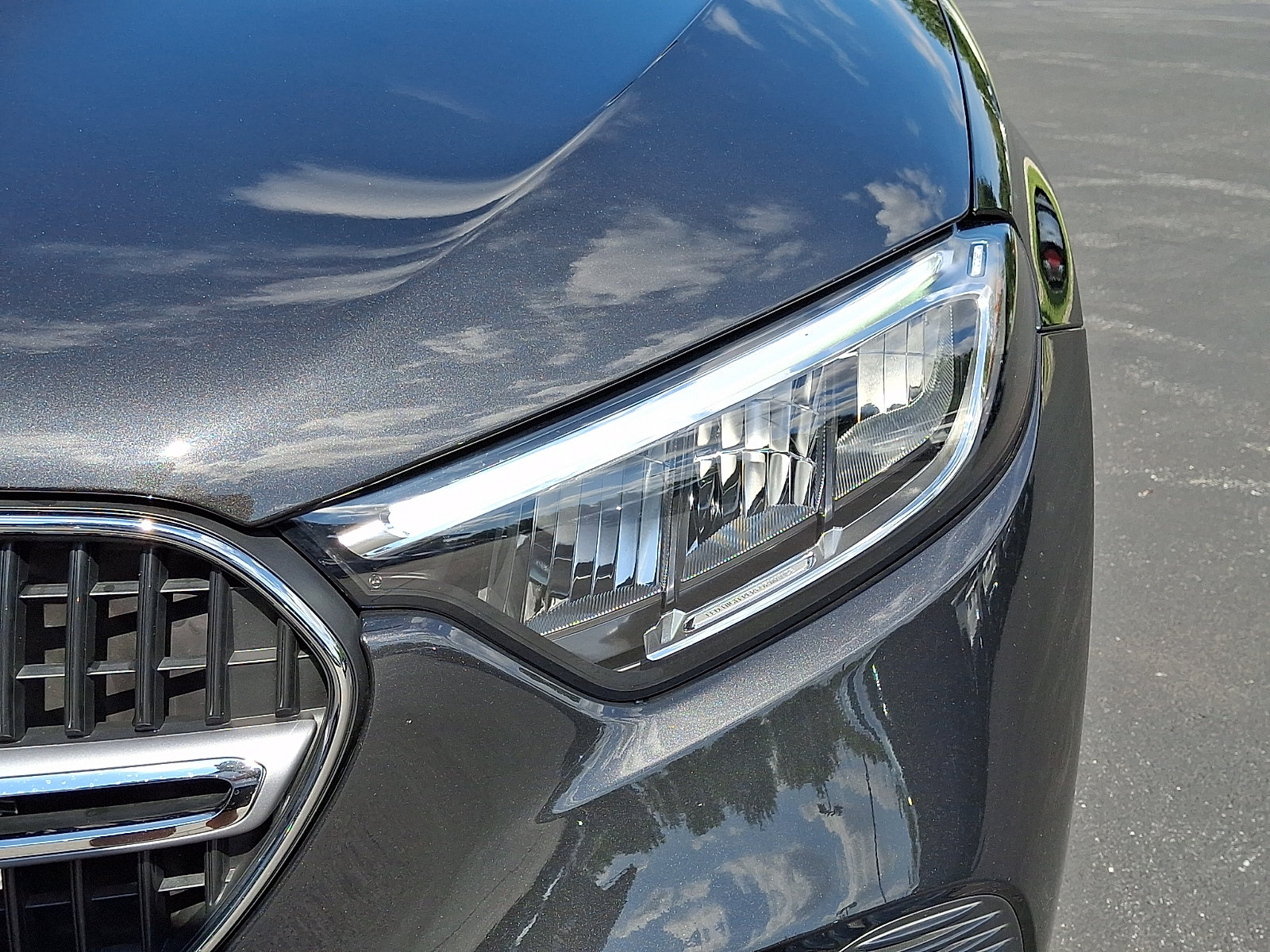 Certified 2026 Mercedes-Benz GLC 300 4MATIC image 9