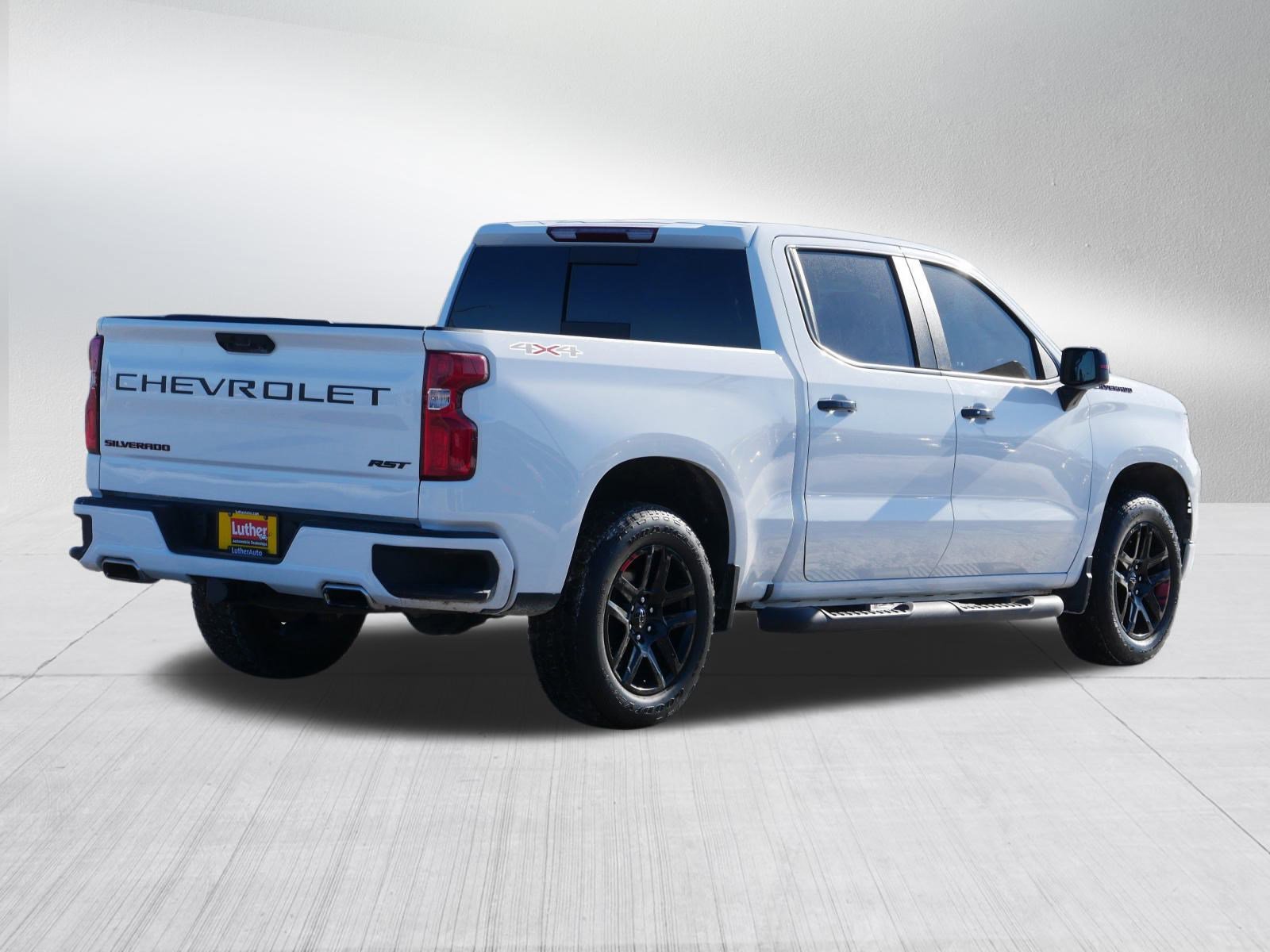 Used 2023 Chevrolet Silverado 1500 RST w/ Redline Edition image 7