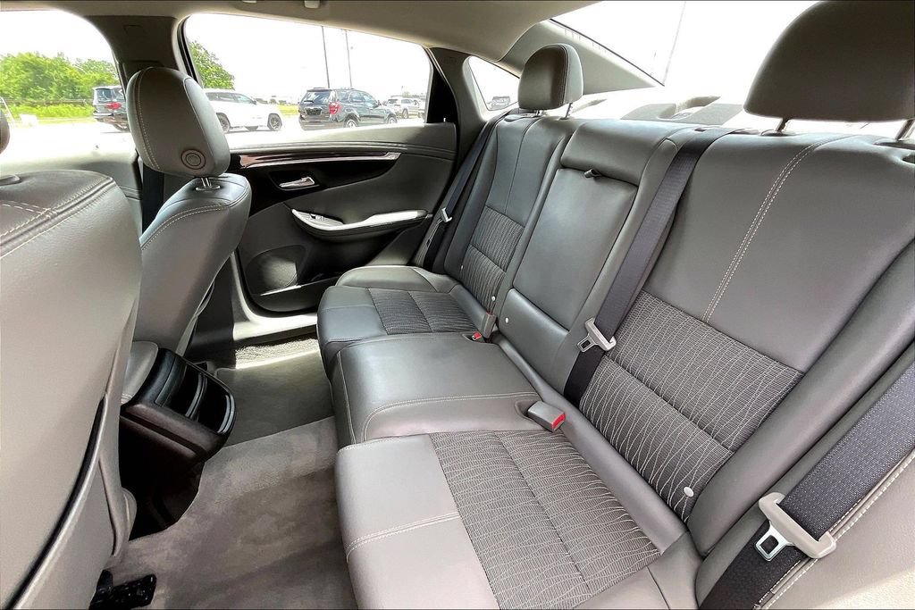 Used 2019 Chevrolet Impala LS FWD image 19