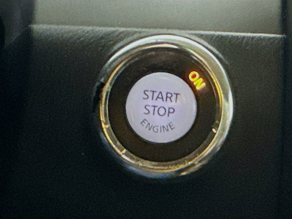 Used 2012 INFINITI QX56 2WD w/ Theater Pkg image 21