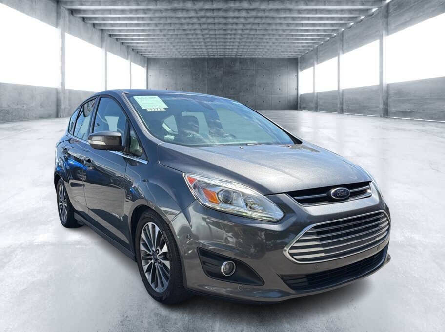 Used 2017 Ford C-MAX Titanium w/ Equipment Group 301A FWD image 1