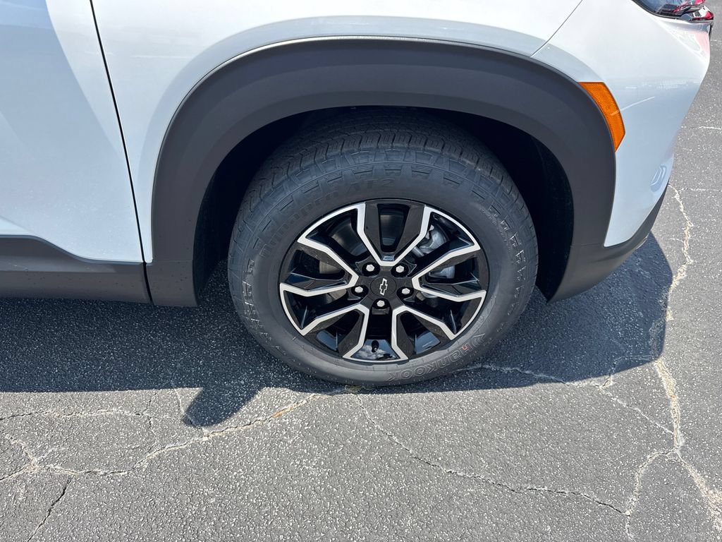 New 2026 Chevrolet TrailBlazer ACTIV w/ Convenience Package FWD image 13