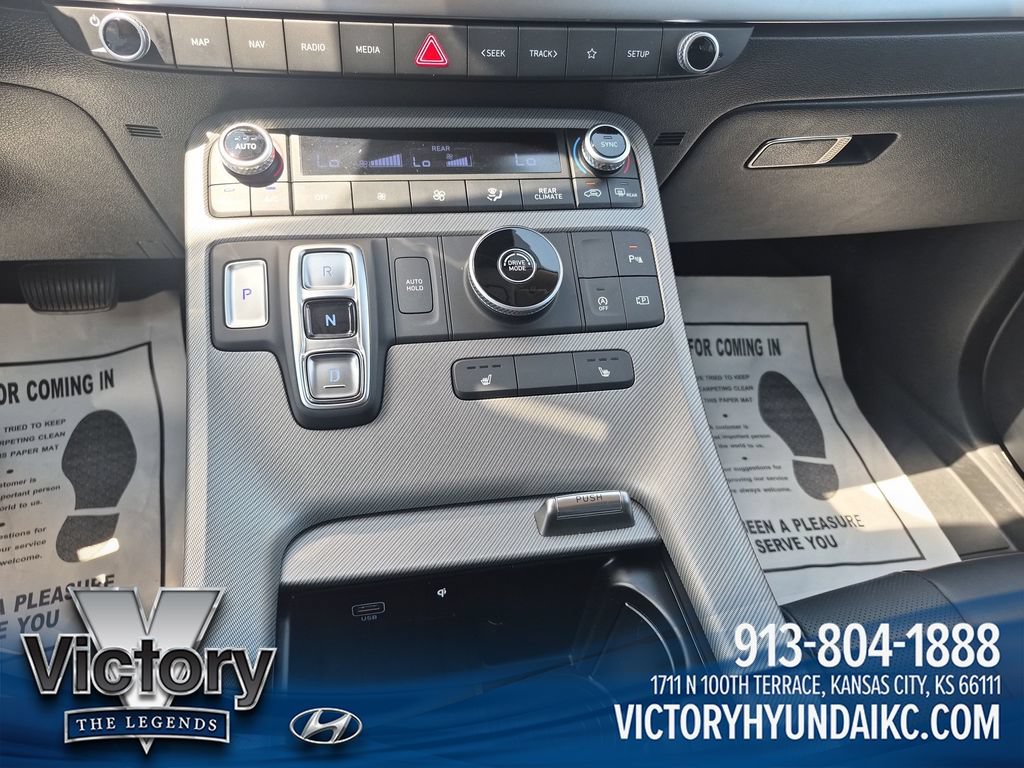 Used 2025 Hyundai Palisade SEL FWD image 18
