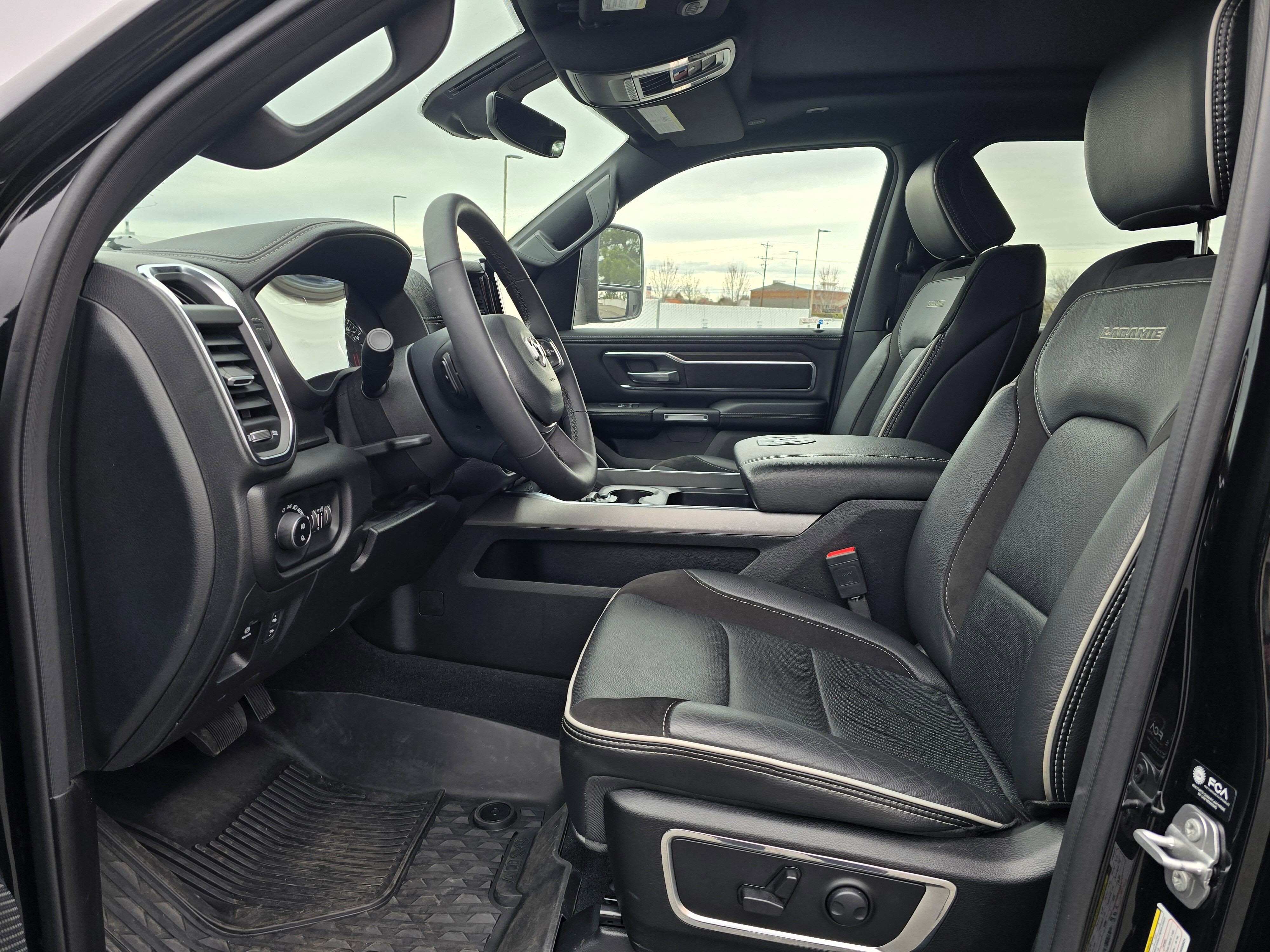 Used 2025 RAM 1500 Laramie w/ Sport Appearance Package image 44