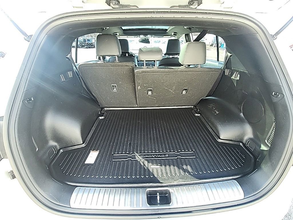 Used 2022 Kia Sportage Nightfall Edition image 28