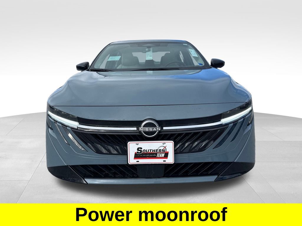 New 2026 Nissan Sentra SL w/ Floor Mat Package FWD image 9