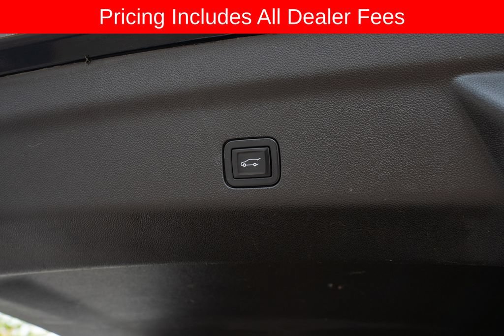 Used 2021 Chevrolet Tahoe Premier w/ Premium Package RWD image 6
