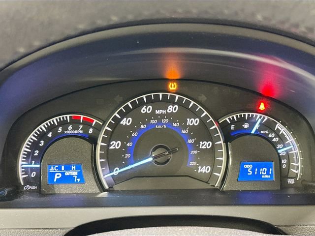 Used 2014 Toyota Camry XLE image 14