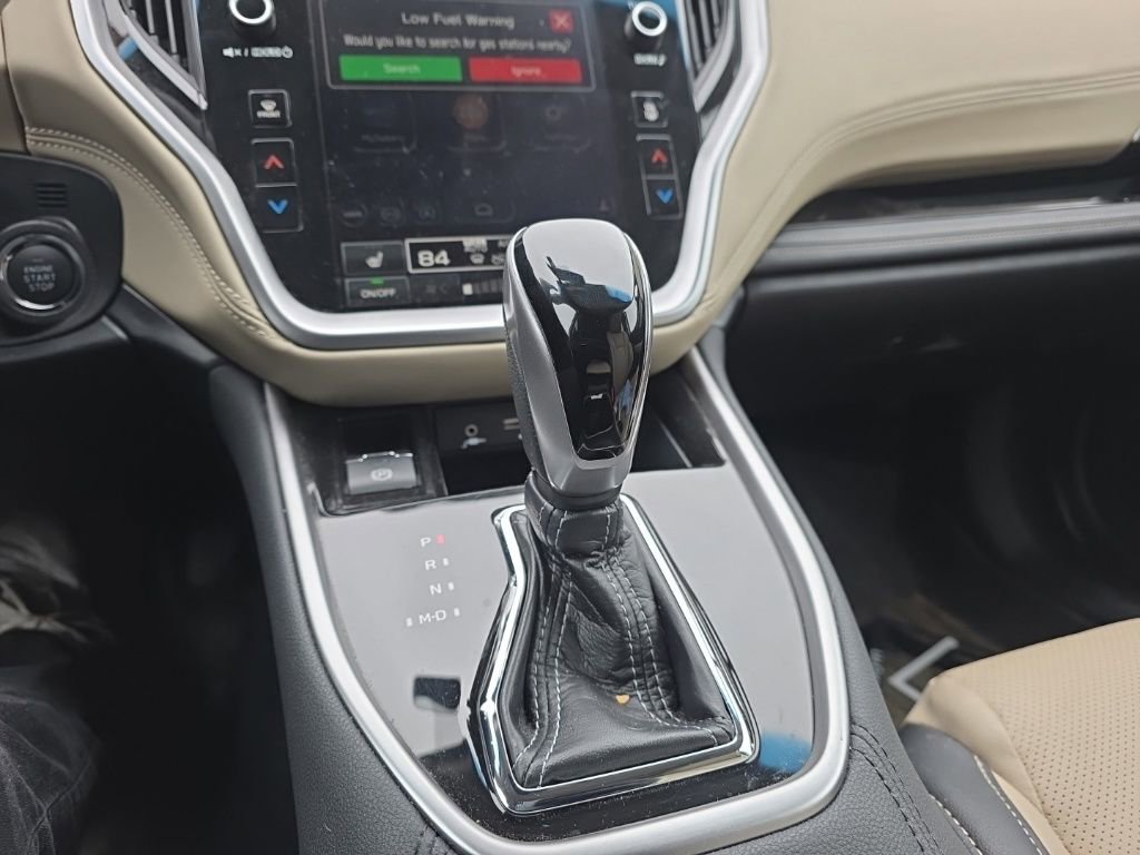 Used 2022 Subaru Outback Limited image 17