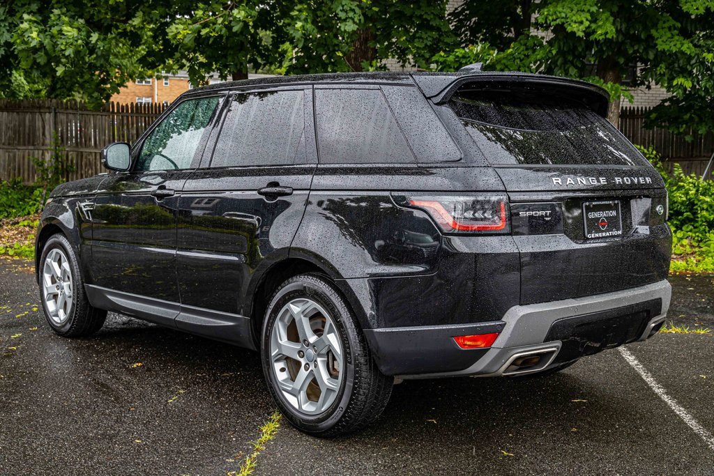 Used 2022 Land Rover Range Rover Sport SE image 4
