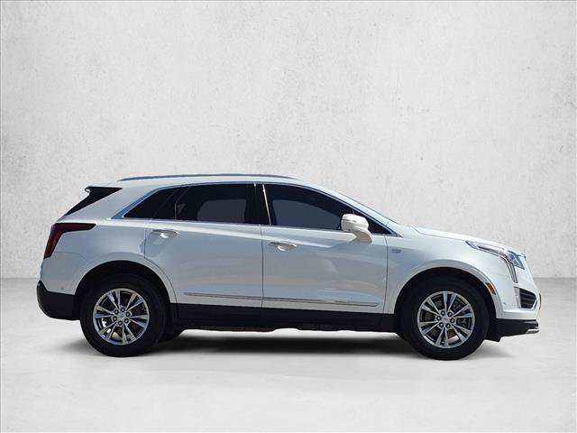 Used 2022 Cadillac XT5 Premium Luxury w/ Technology Package FWD image 4
