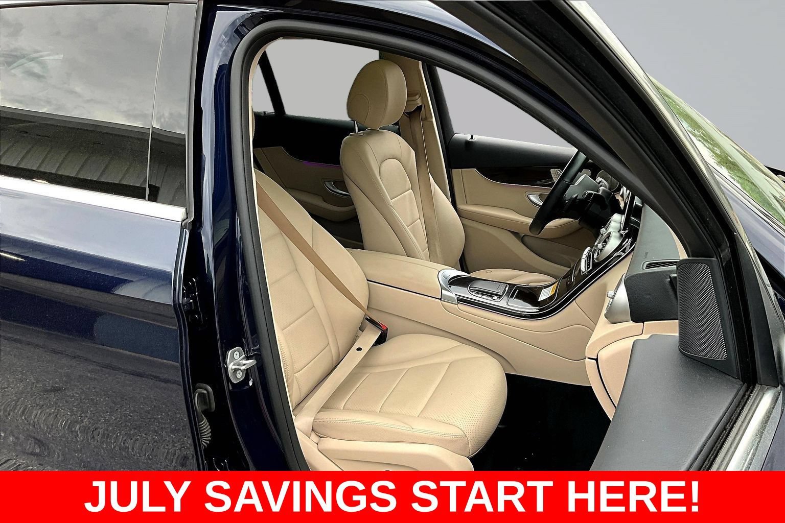 Used 2021 Mercedes-Benz GLC 300 4MATIC image 36