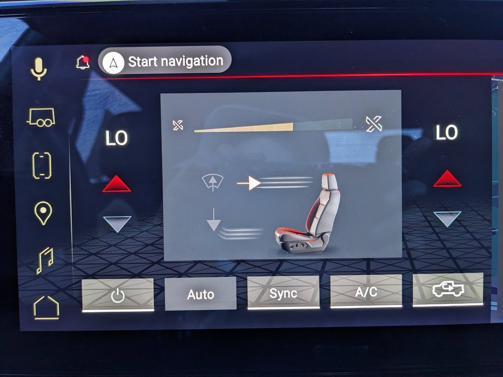 Used 2024 GMC Sierra 2500 AT4 image 32