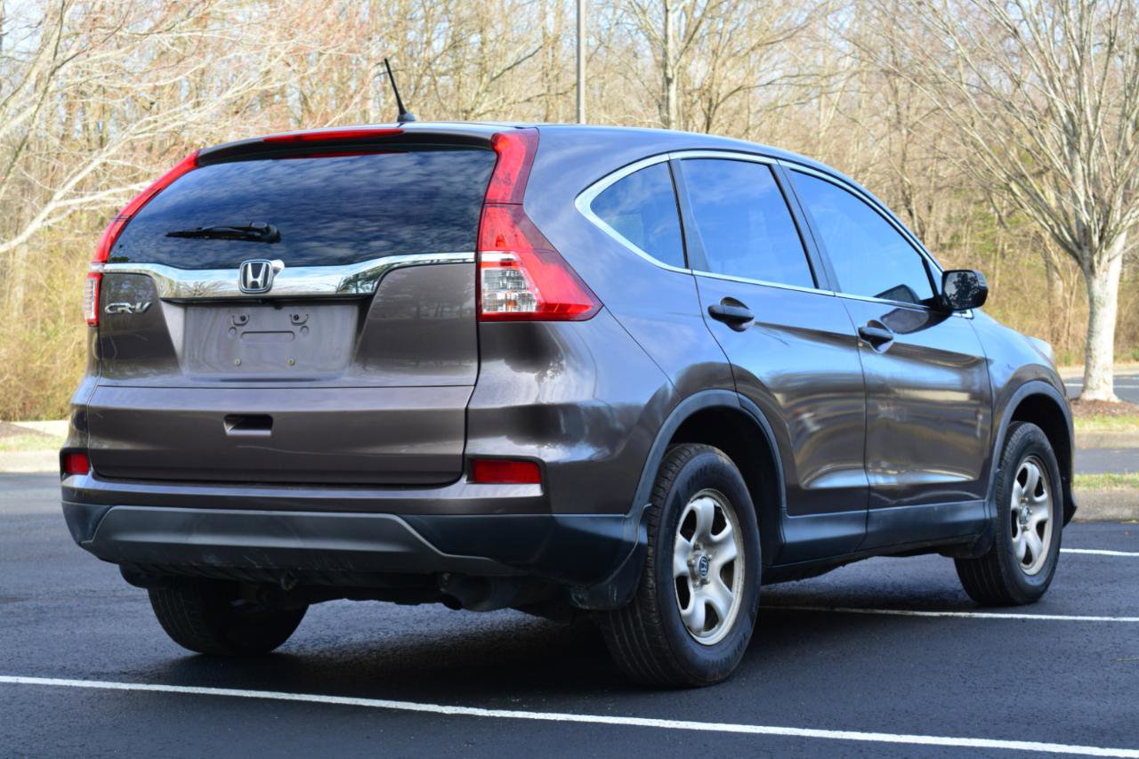 Used 2015 Honda CR-V LX image 5