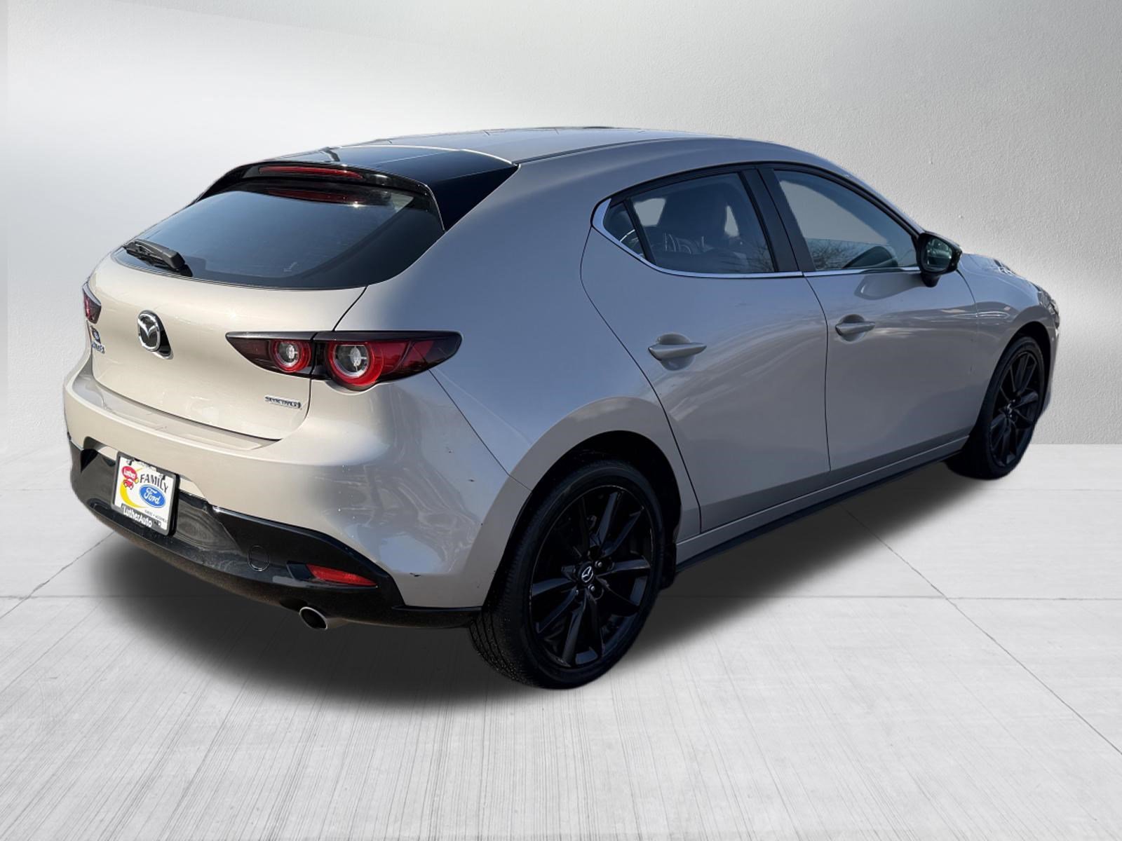 Used 2024 MAZDA MAZDA3 s image 7