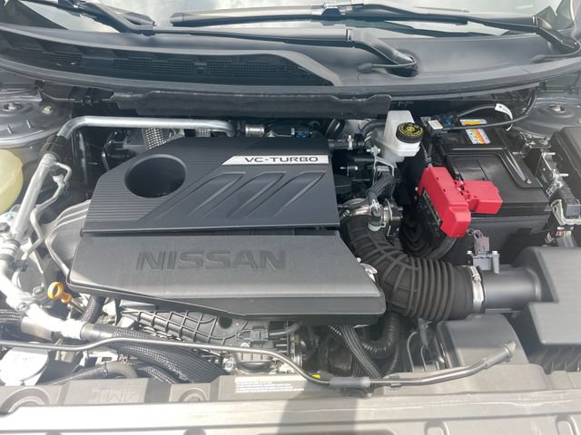 Used 2024 Nissan Rogue Platinum w/ Platinum Premium Package AWD/4WD image 31
