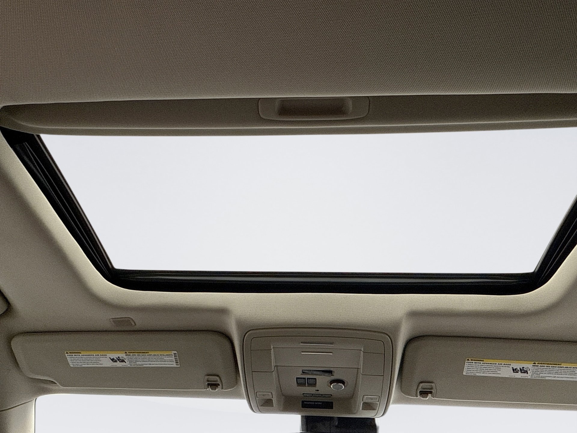 Used 2020 Chevrolet Tahoe LT w/ Luxury Package image 18