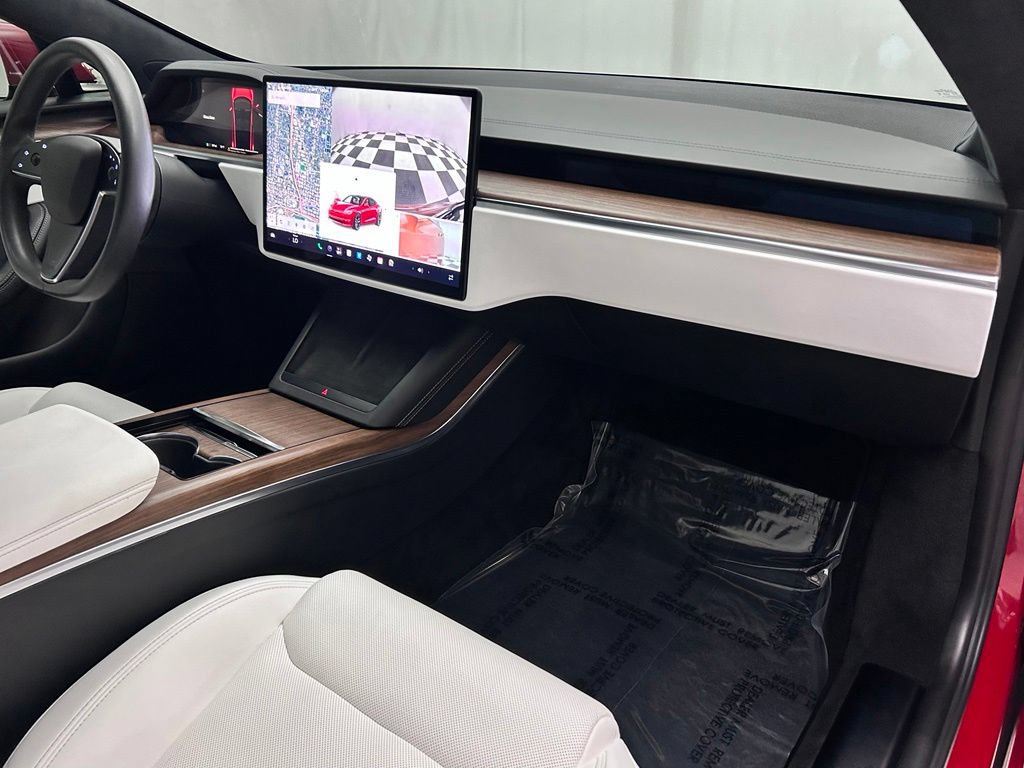 Used 2022 Tesla Model S AWD/4WD image 18