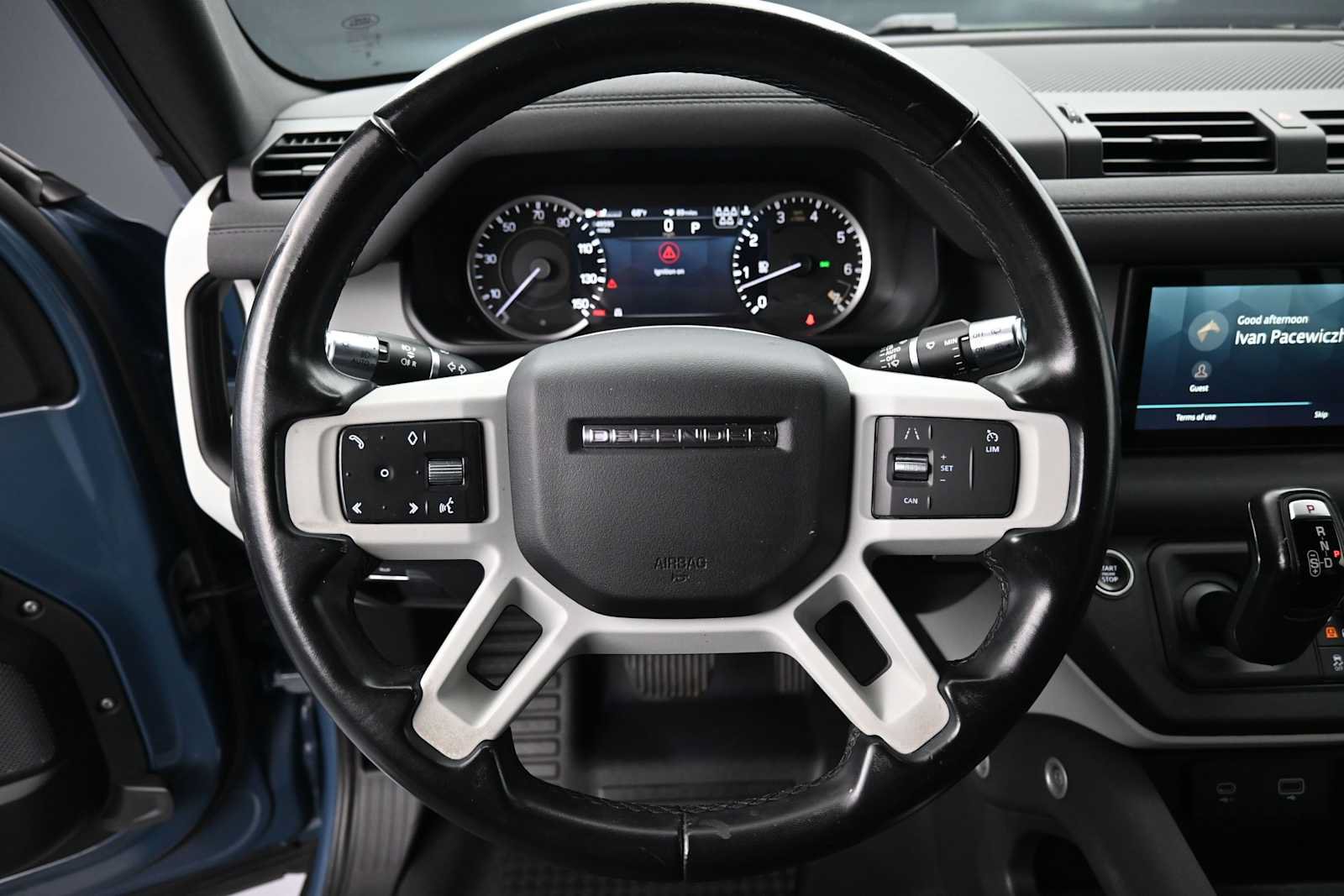 Used 2022 Land Rover Defender 110 SE AWD/4WD image 8