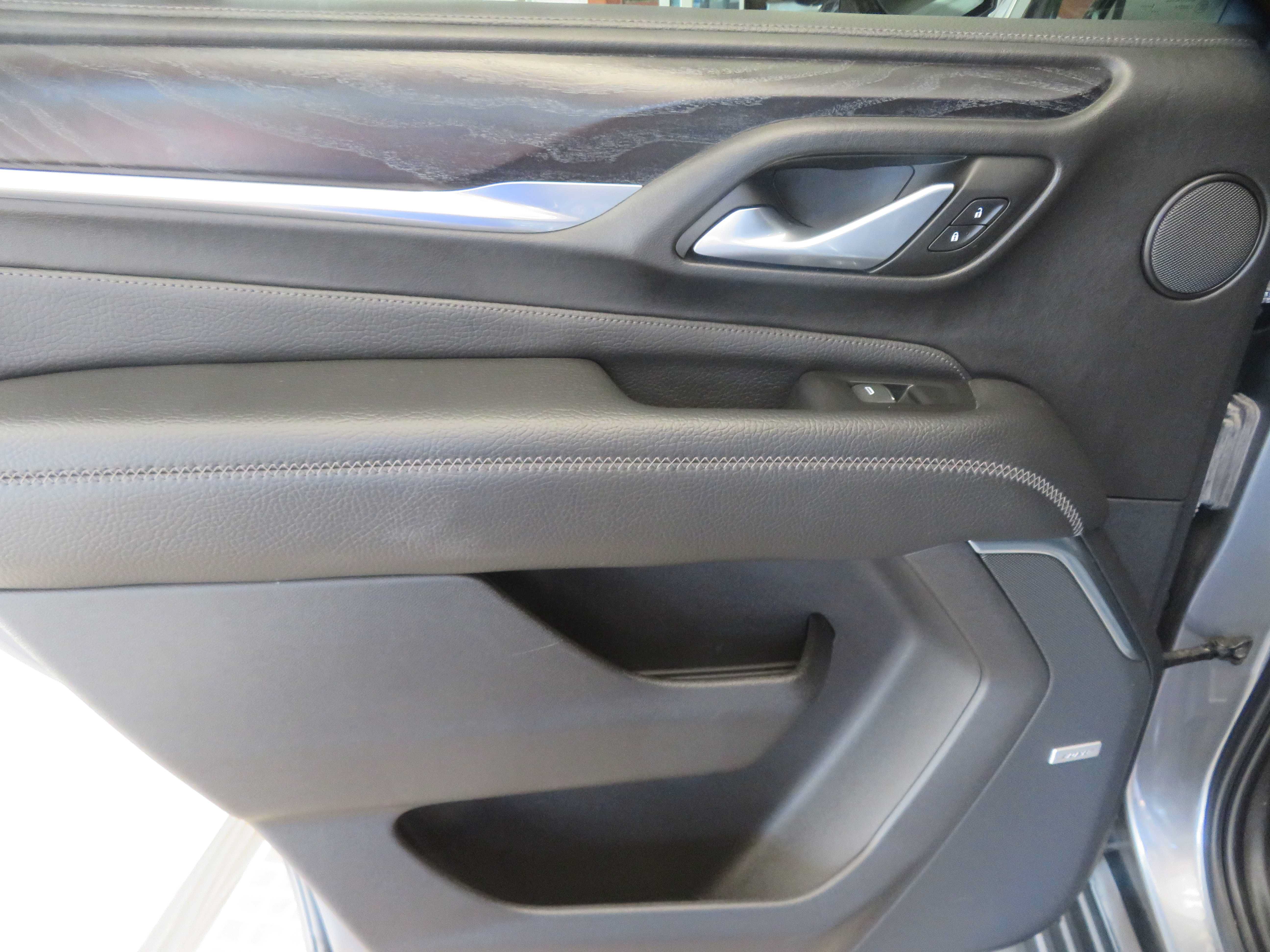 Used 2021 GMC Yukon Denali AWD/4WD image 19