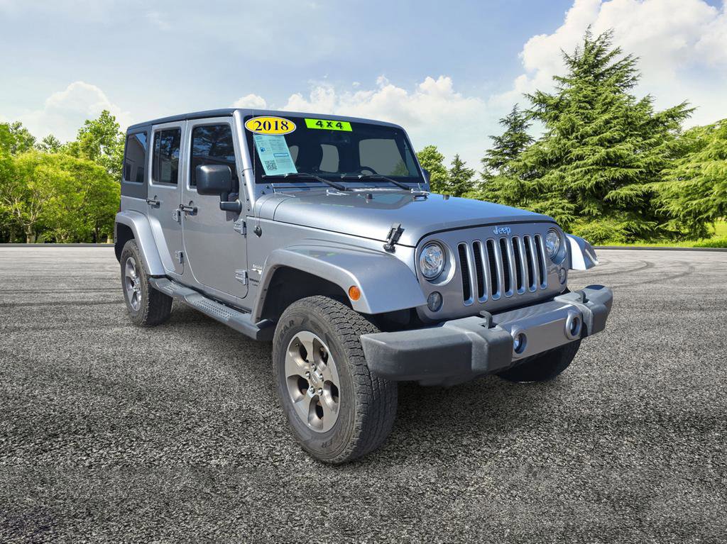 Used 2018 Jeep Wrangler Unlimited Sahara w/ Connectivity Group AWD/4WD image 1