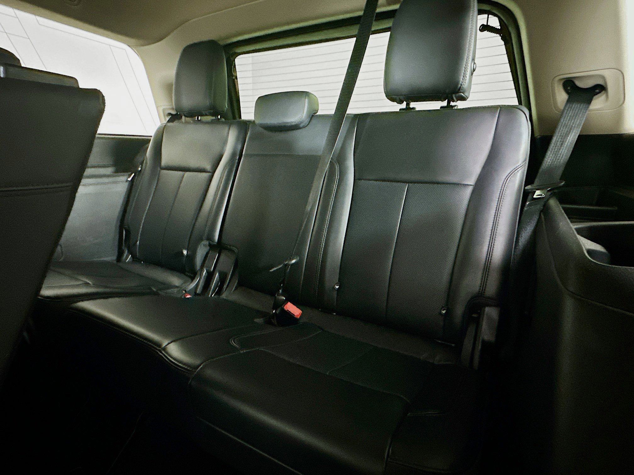 Used 2024 Ford Expedition XLT image 29