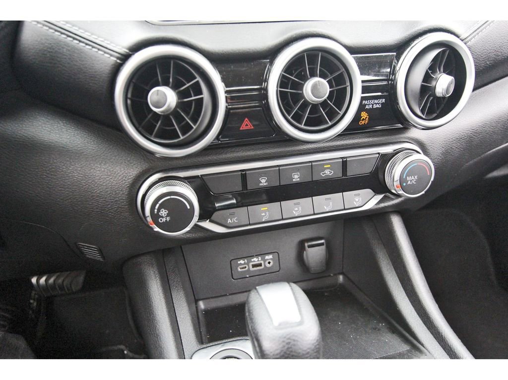 Used 2022 Nissan Sentra SV FWD image 19