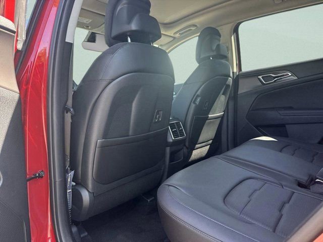 Used 2026 Kia Sportage SX FWD image 18