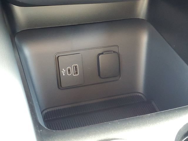 New 2026 Ford Explorer ST-Line AWD/4WD image 28