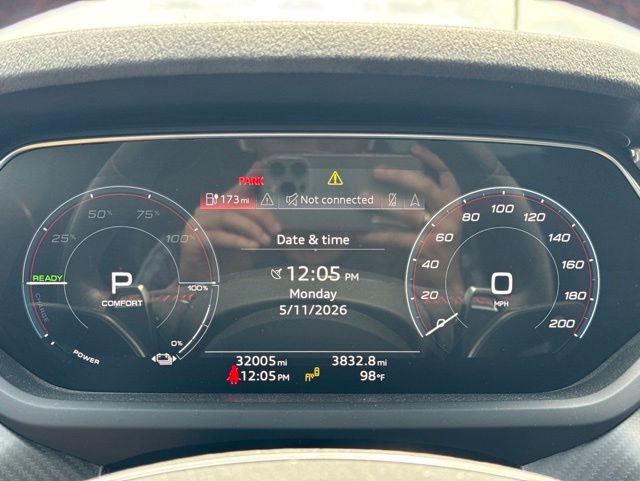 Used 2022 Audi RS e-tron GT AWD/4WD image 15