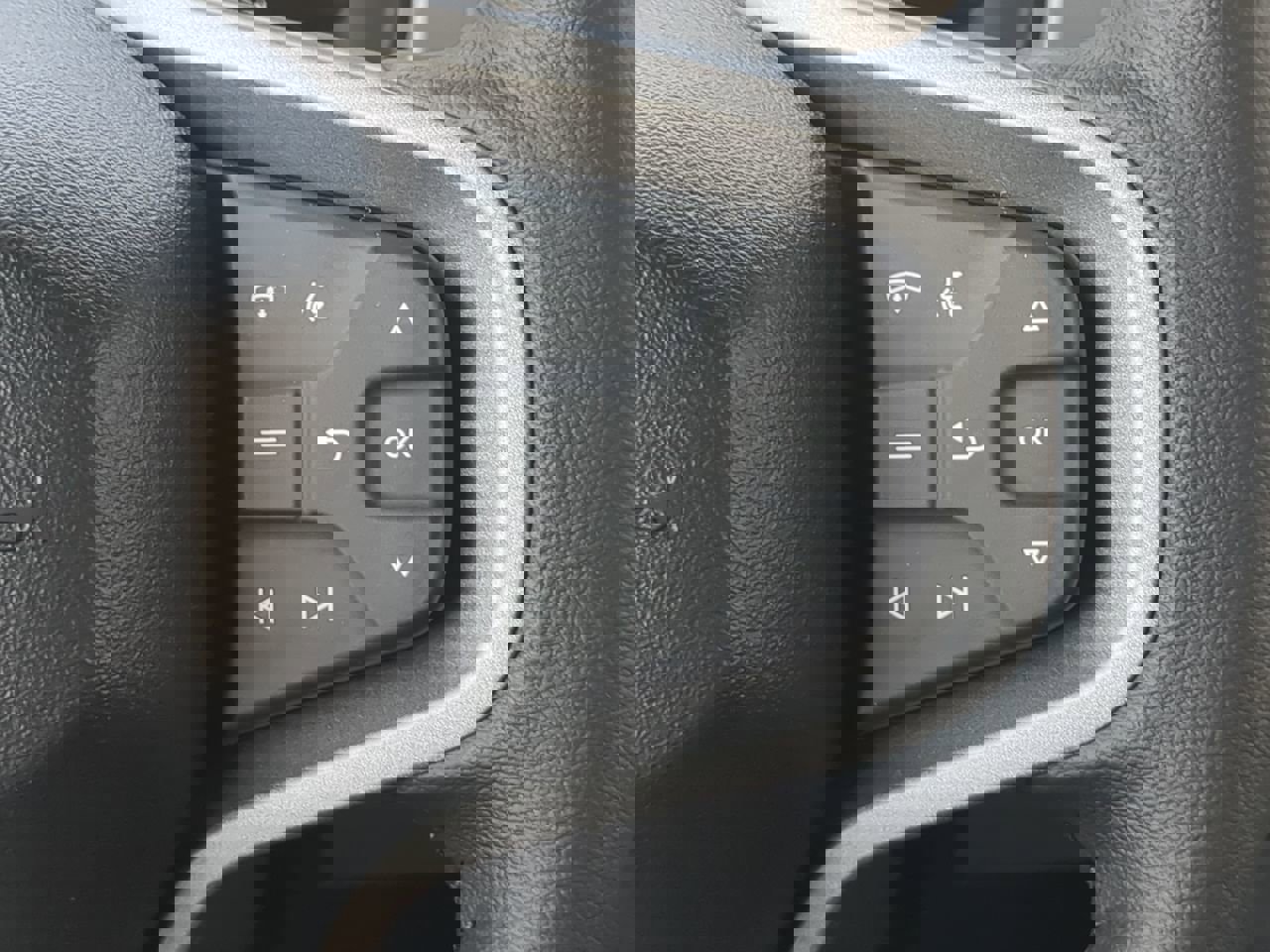 New 2026 Ford Bronco Outer Banks image 24