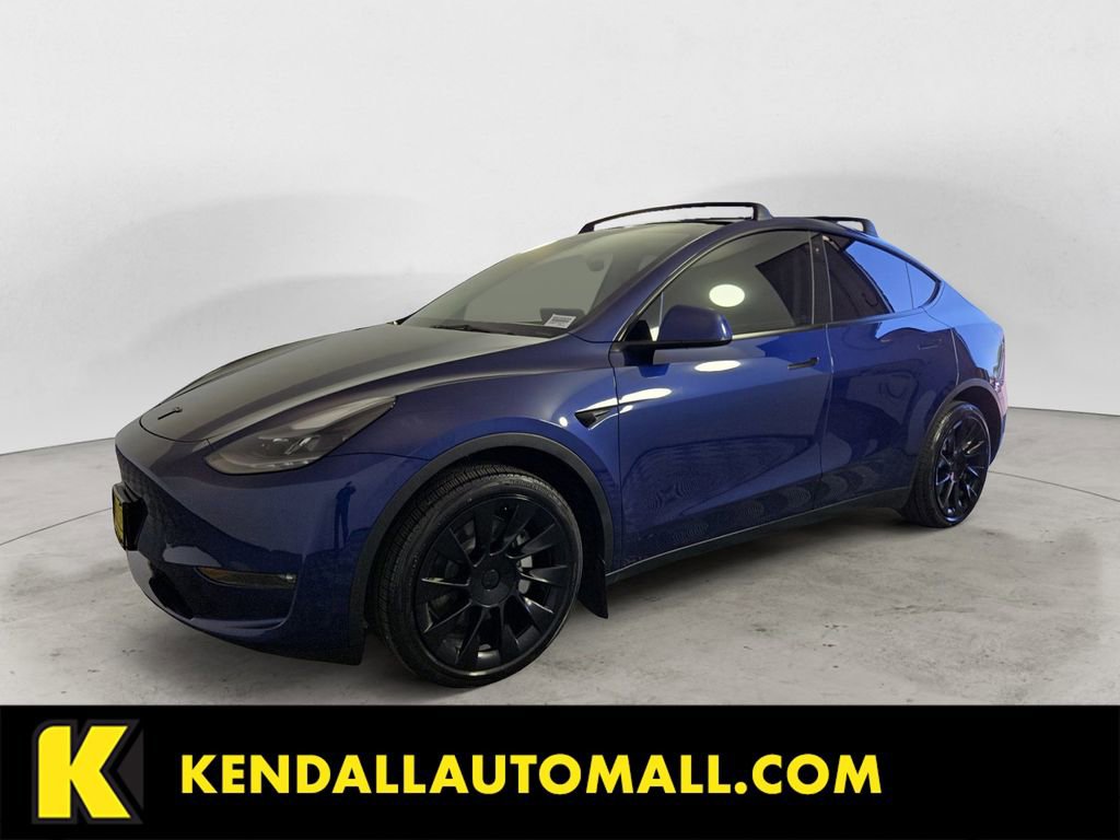 Used 2023 Tesla Model Y Long Range AWD/4WD image 1