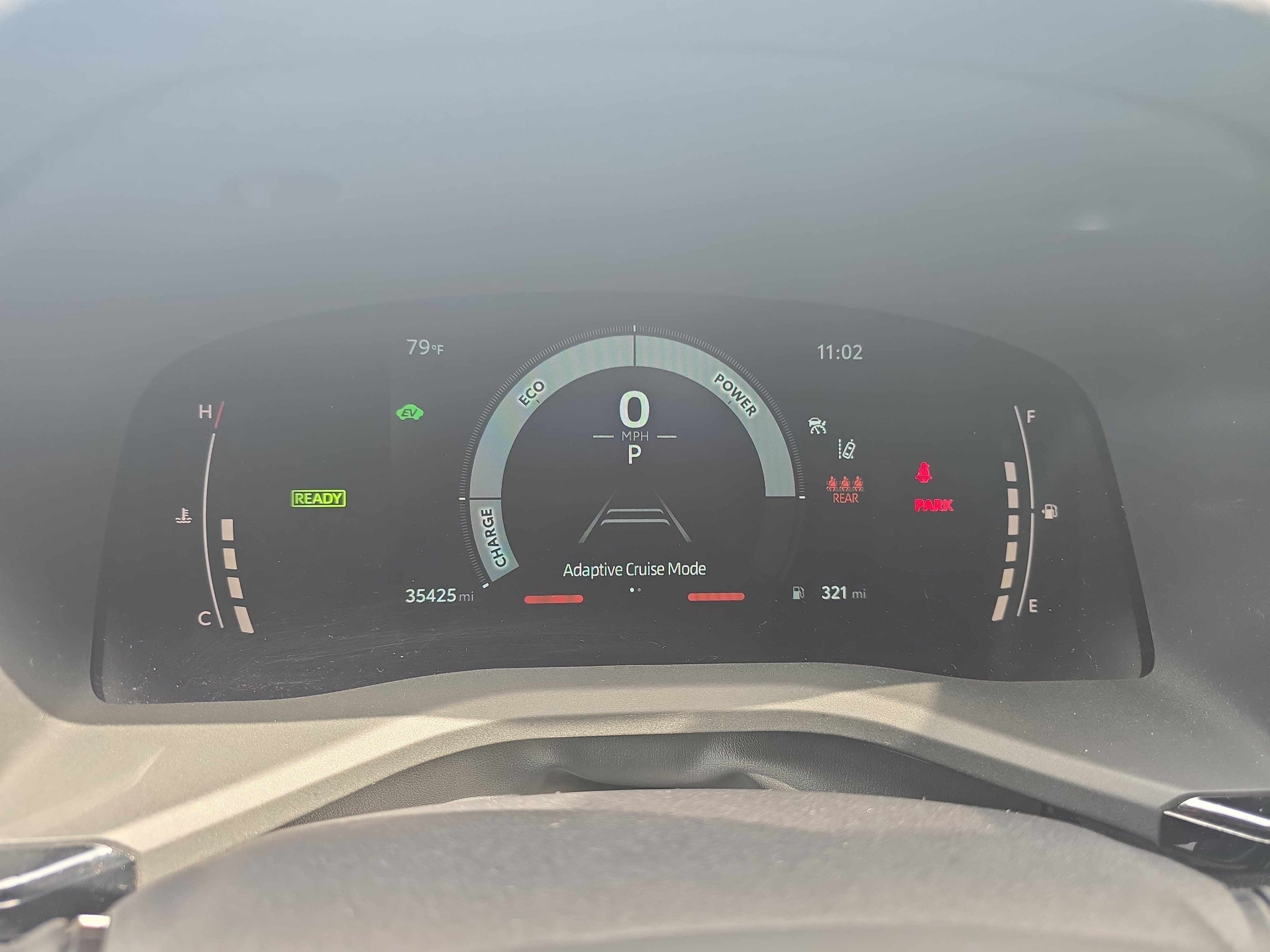 Used 2025 Toyota Camry SE w/ Convenience Package FWD image 18