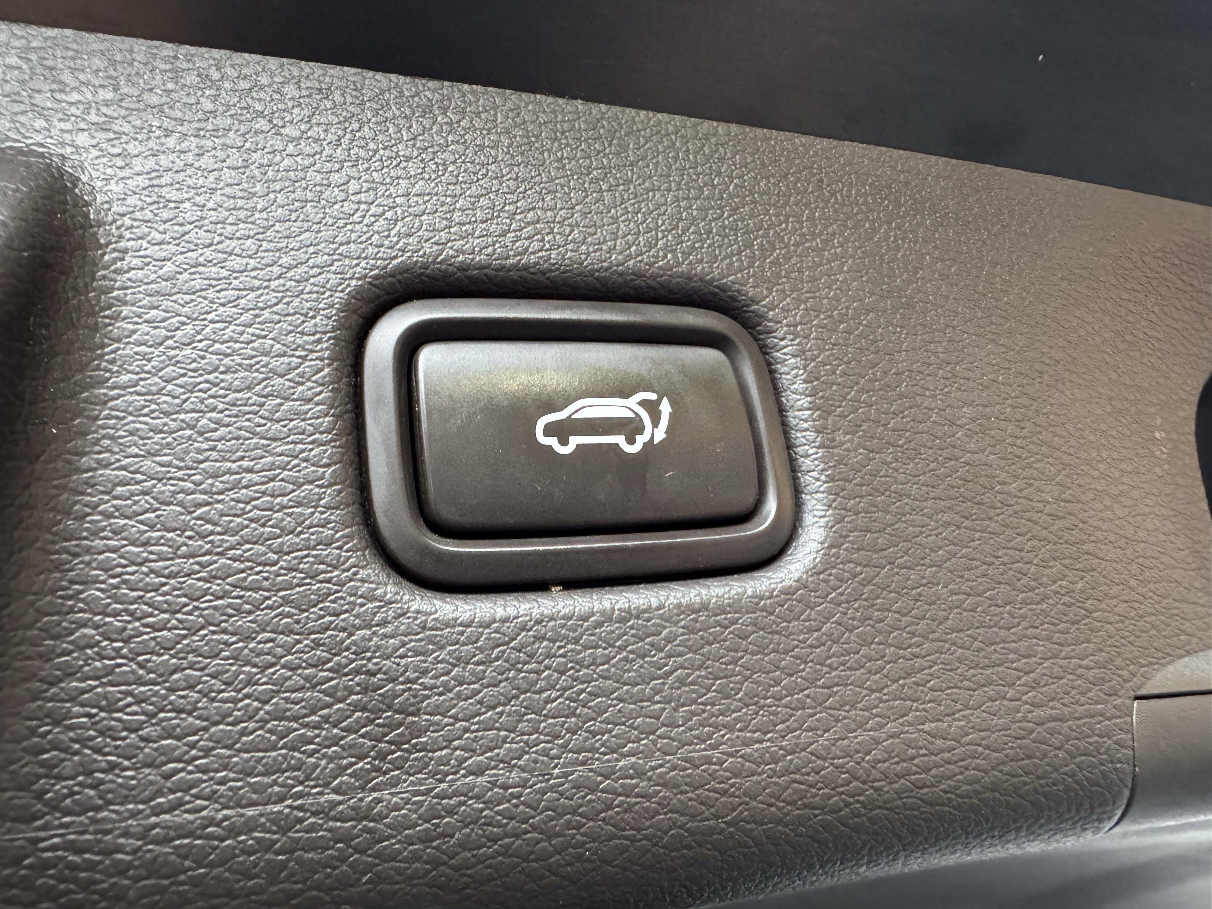 Used 2022 Kia Telluride SX image 29